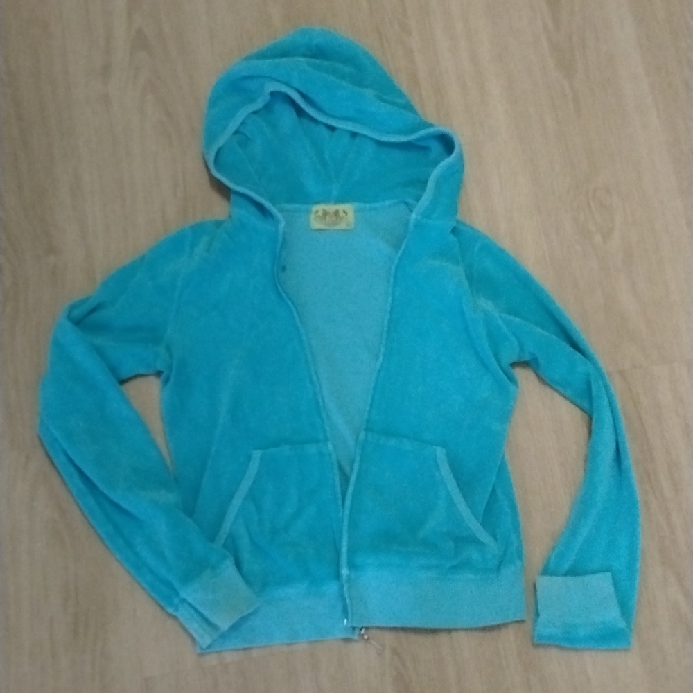 Juicy Couture Turquoise Hoodie *broken zipper